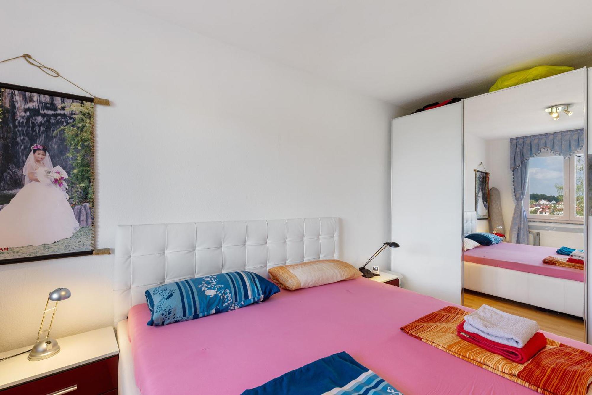 Helle, Ruhige Dachwohnung Eningen unter Achalm ภายนอก รูปภาพ