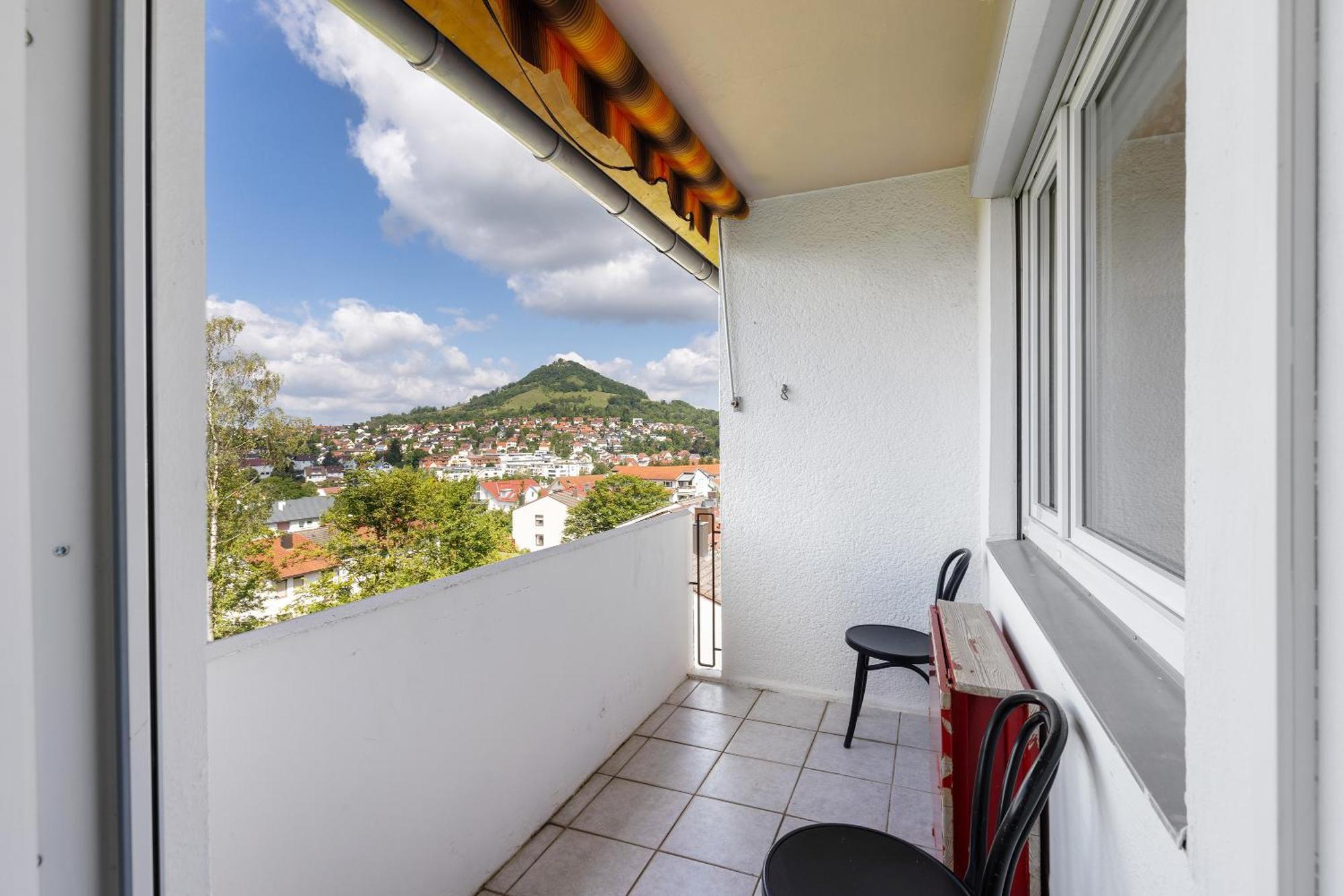 Helle, Ruhige Dachwohnung Eningen unter Achalm ภายนอก รูปภาพ